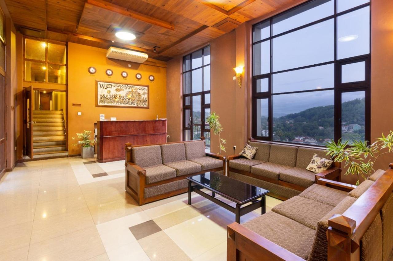 Piumara Residence Kandy Exterior photo